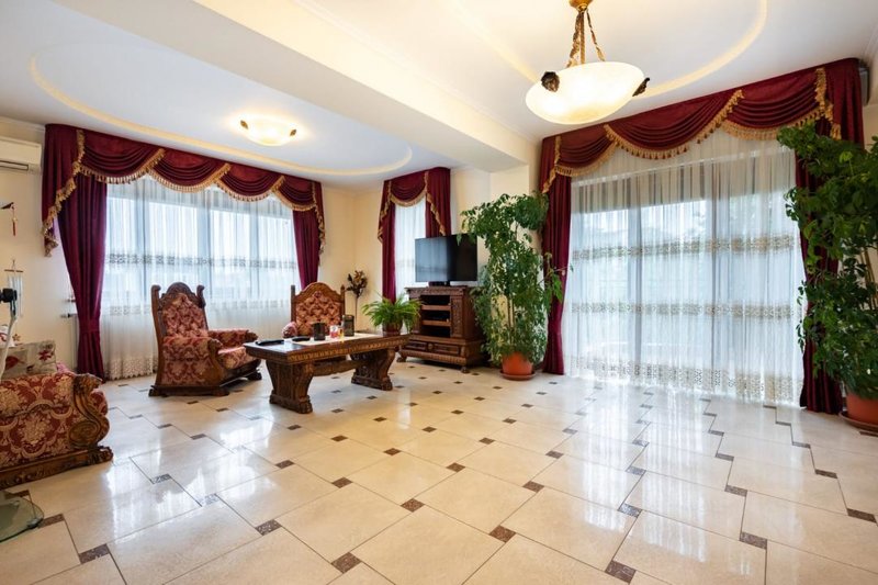 Vila Bucurestii Noi- Damaroaia- Lacul Grivita